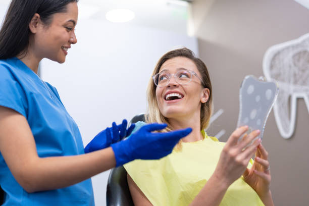 Best Tooth Extraction  in Tipton, CA